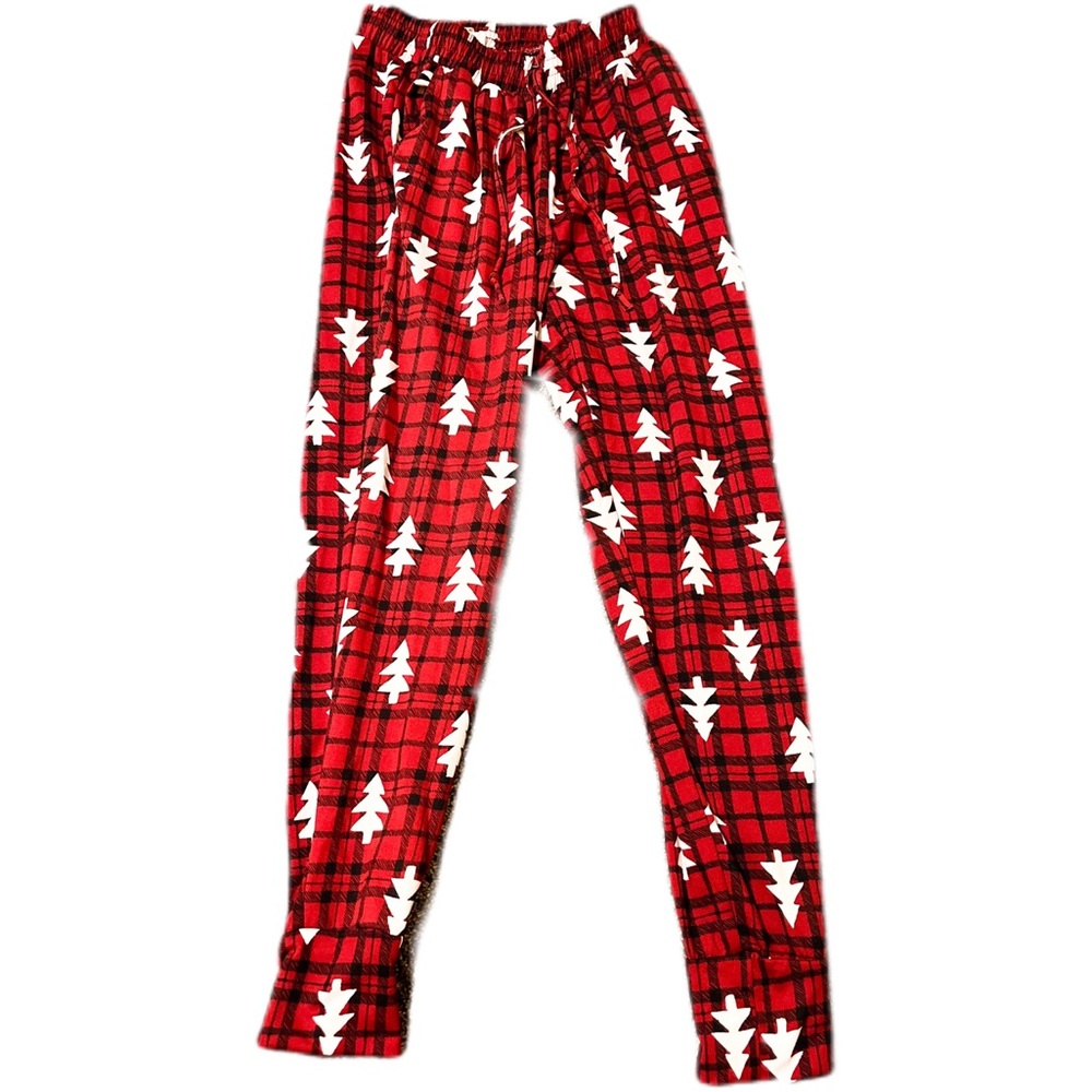 Cute Shosho checkered tree pajama pants.Size:Women medium.